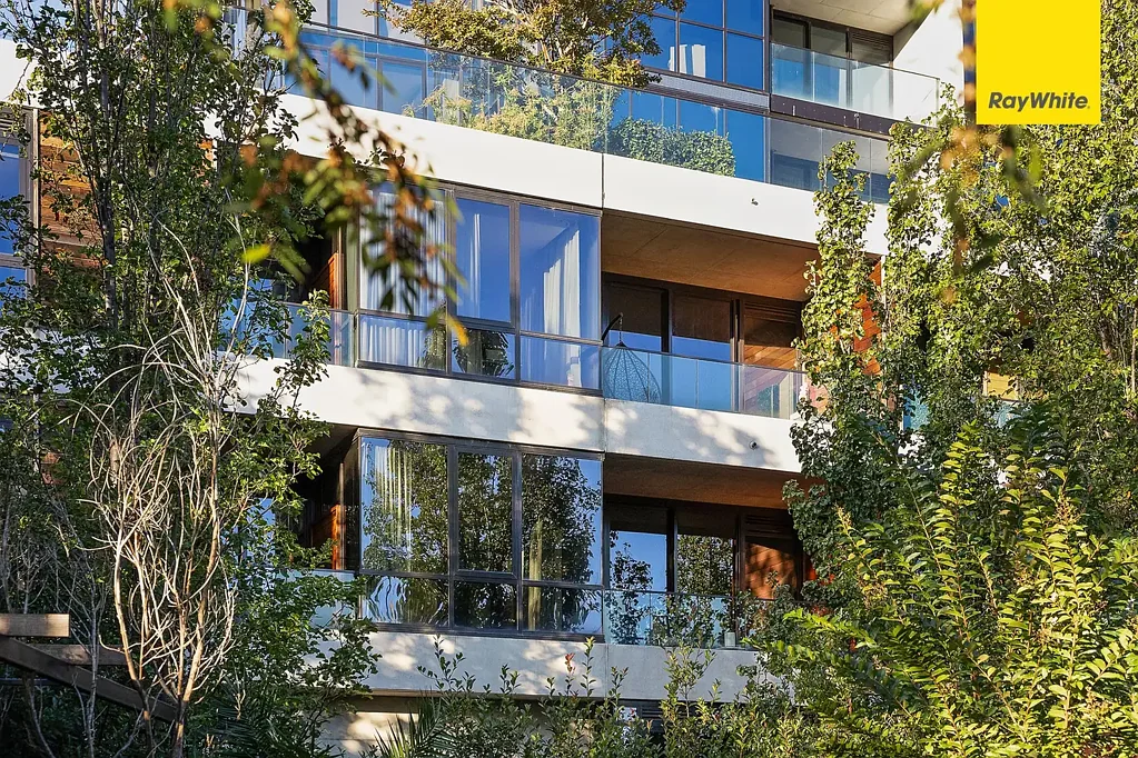 Acton 2 Bedroom High end apartment in sought after complex