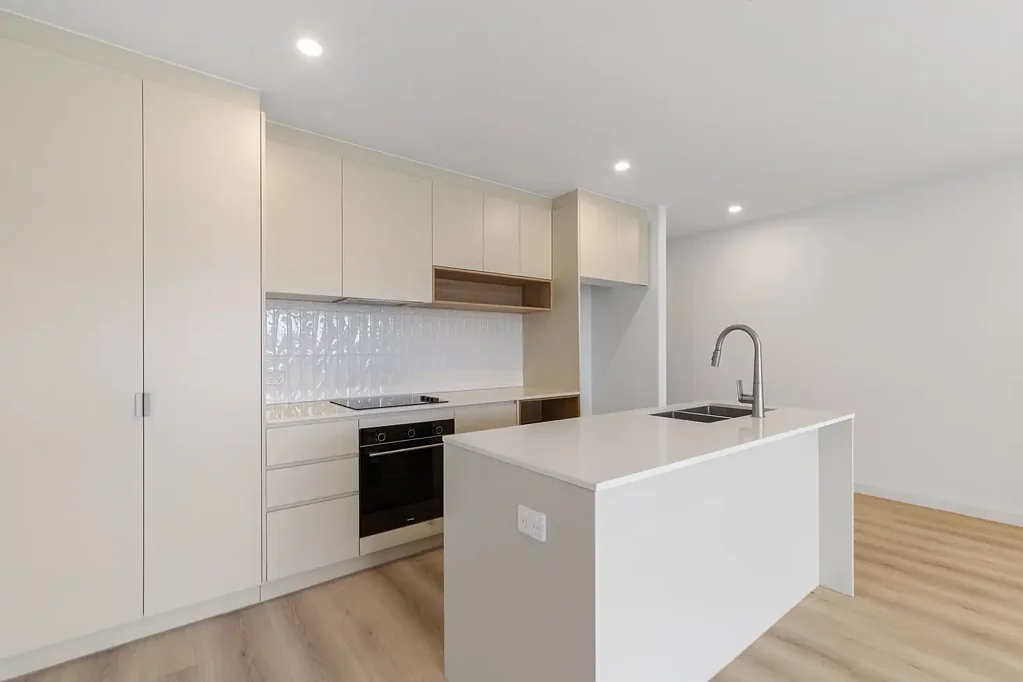 Cranbourne East 3 Bedroom BRAND-NEW LUXURY HOME - MOVE IN TODAY!