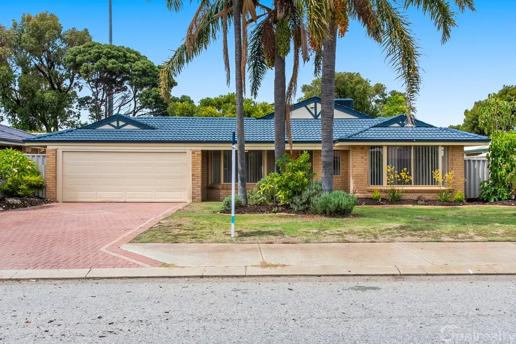 30 Parkland Drive, Warnbro, WA 6169