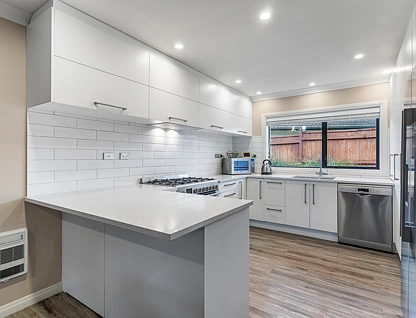 72 Lothian Brae, Wattle Downs, Manukau City, 5 chambres, 2 salles de bain, House
