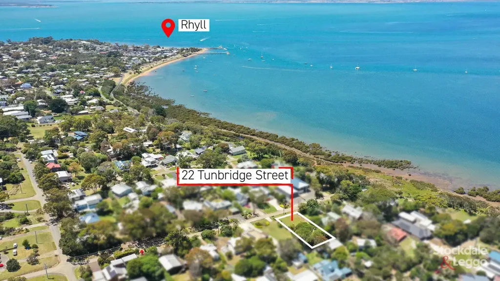 Rhyll Fantastic Block close to Foreshore