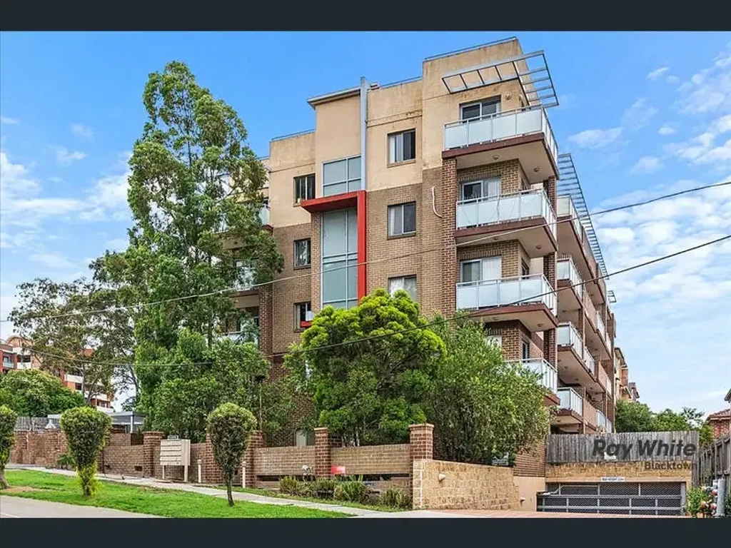 Blacktown 2ห้องนอน WALK TO CBD, UNIVERCITY & STATION!!