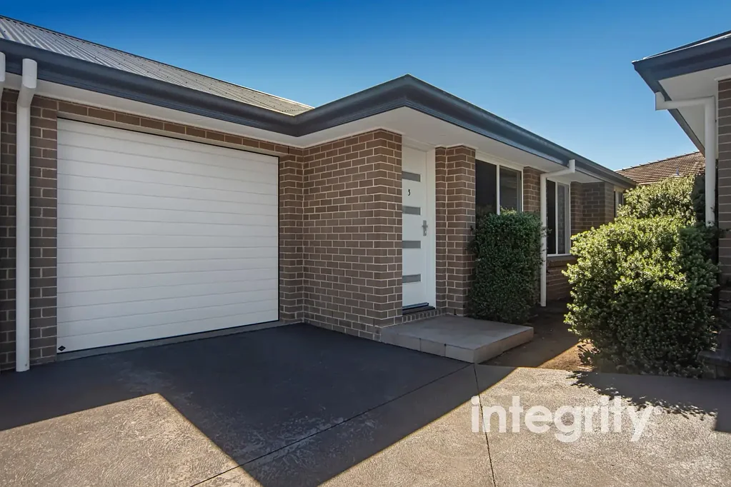 3/2 Elian Crescent, South Nowra, NSW 2541