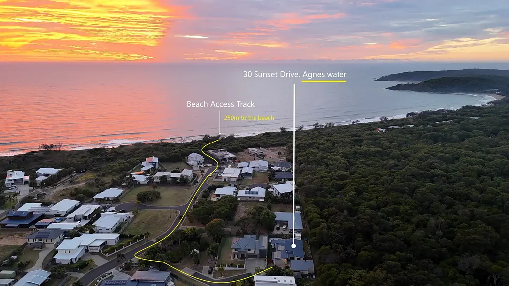 Agnes Water 4房  Coastal Calm Meets Family Comfort - Private, Peaceful & Steps to the Sand
