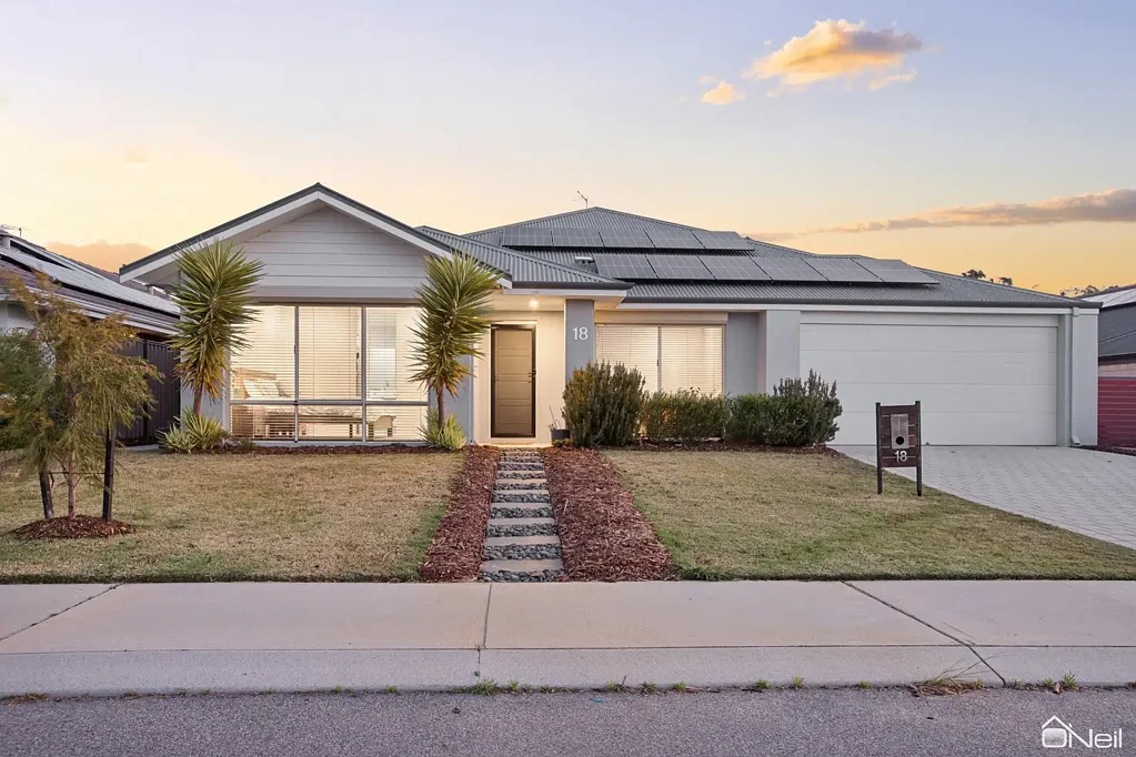 18 Peavey Road, Whitby, WA 6123