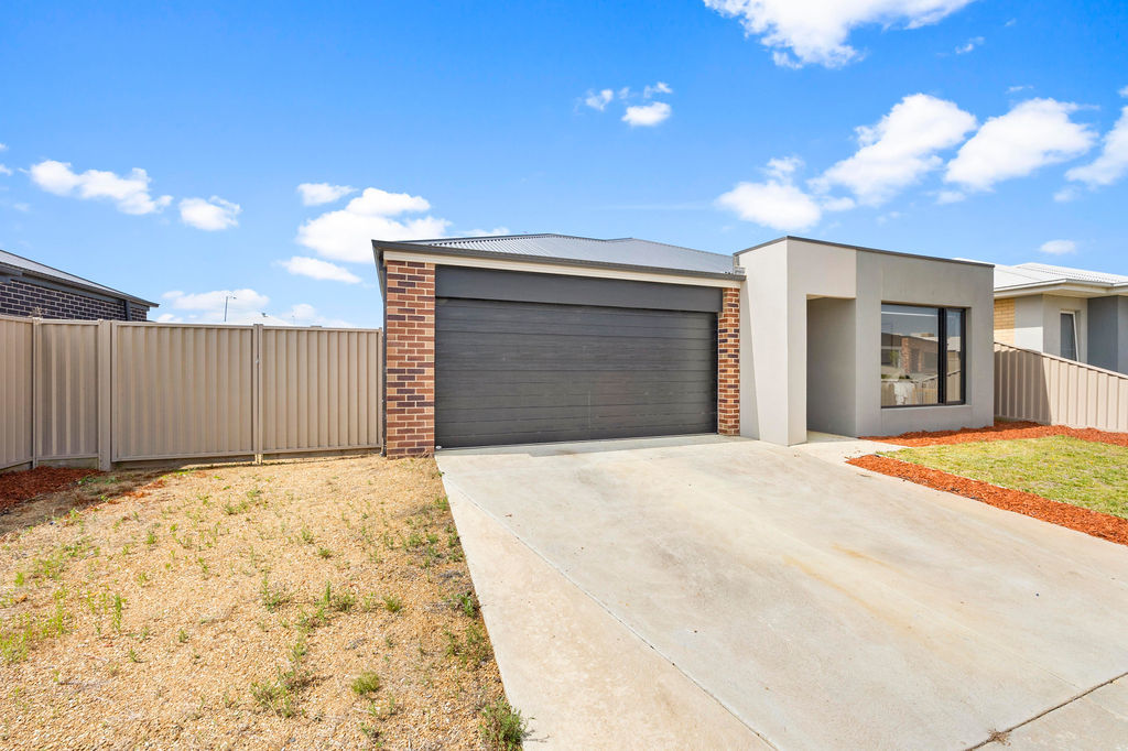 30 HONOUR AV, WINTER VALLEY VIC 3358, 0 rūma, 0 rūma horoi, House