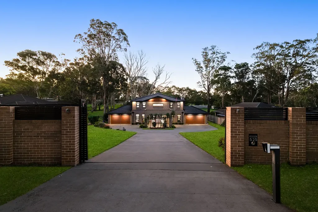 525 Campbelltown Road, Denham Court, NSW 2565