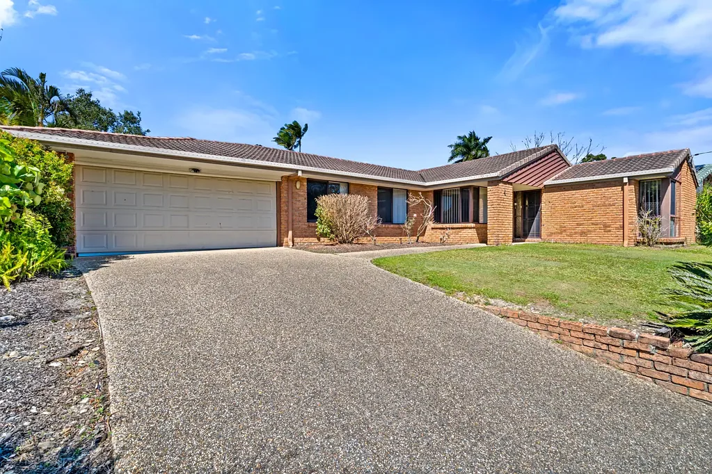 Edens Landing 4房  This Property is a must for every home buyer