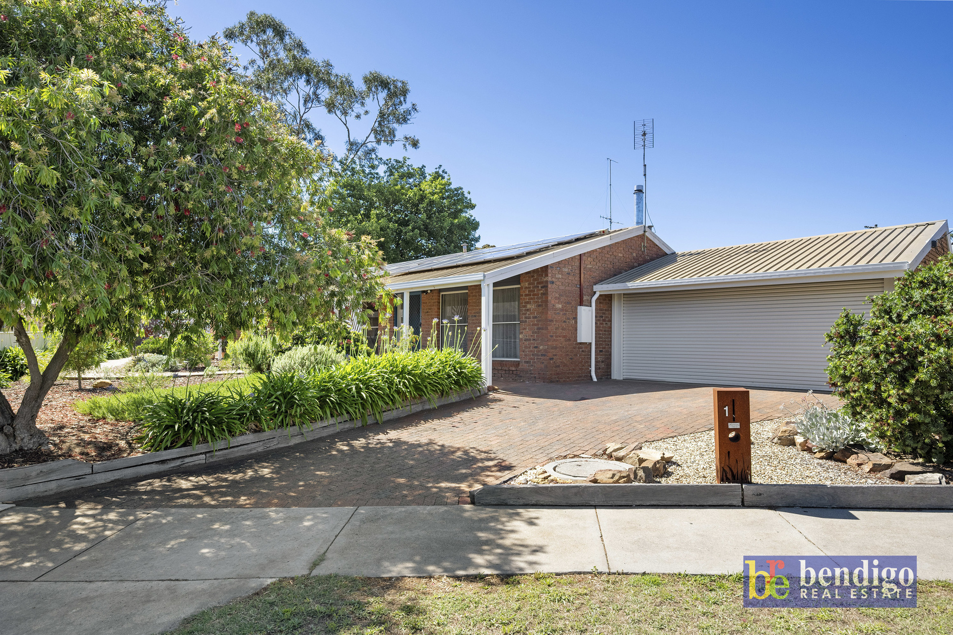 1 WILLOW DR, KENNINGTON VIC 3550, 0 침실, 0 욕실, House