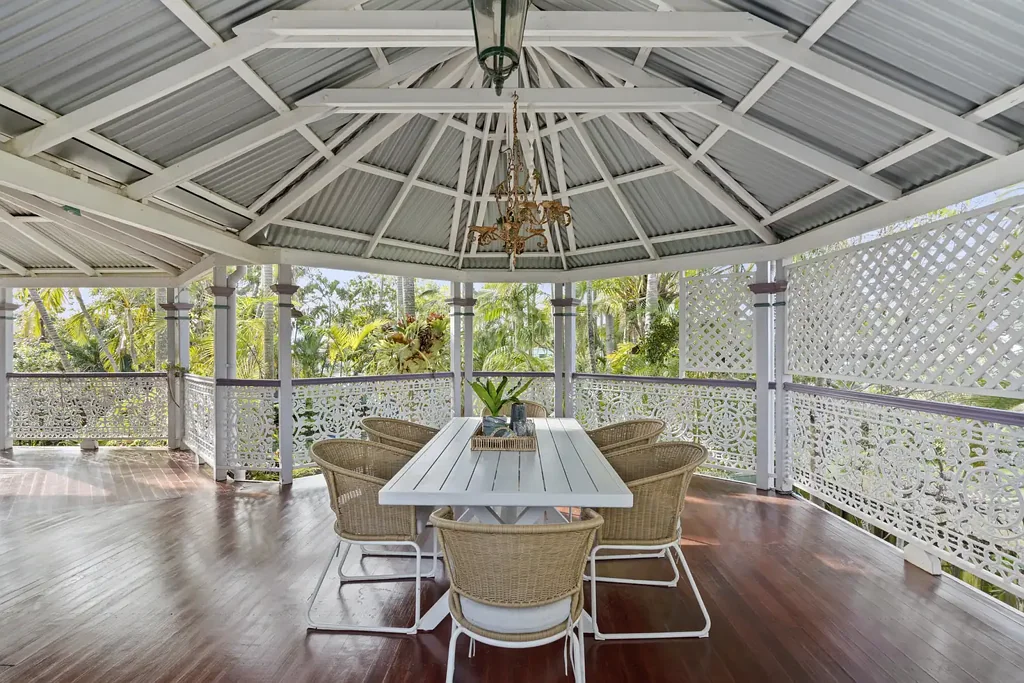 Annerley 4कमरा Stunning 1890's Masterpiece - An Iconic Annerley Family home