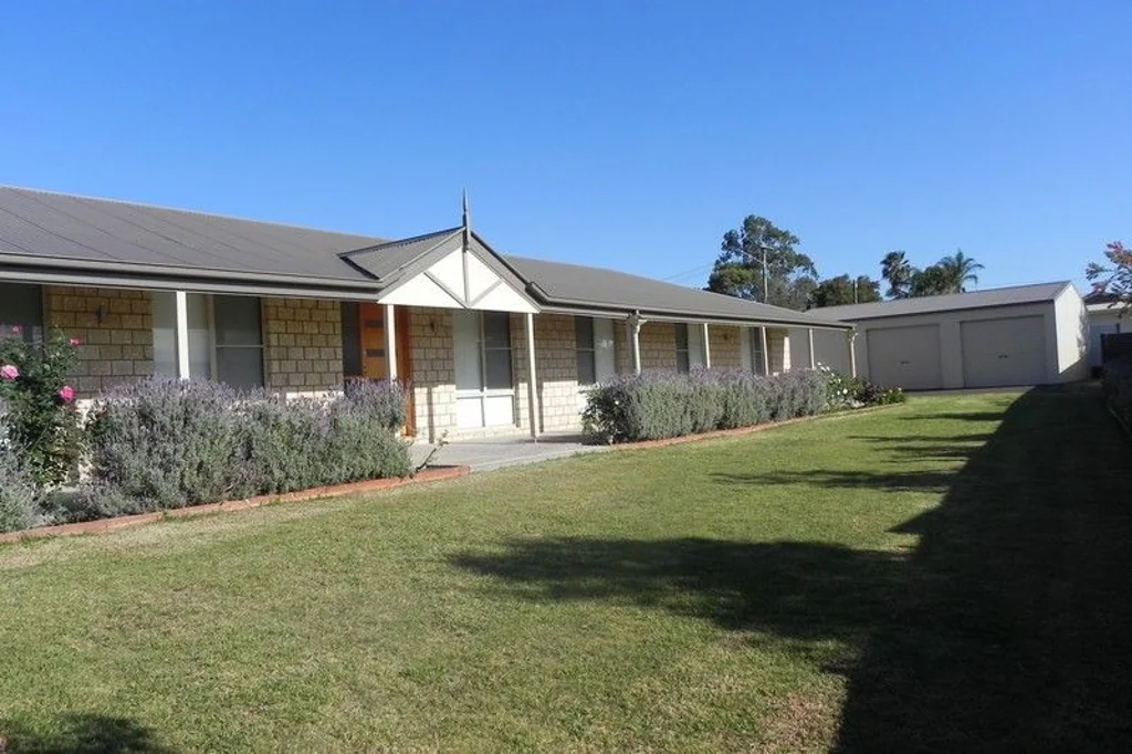 18 Draydon Court, Pittsworth, QLD 4356