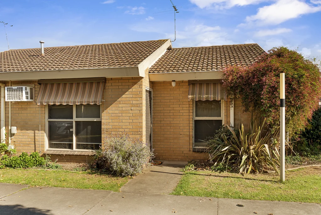 4/18 Simpson Street, Bacchus Marsh, VIC 3340