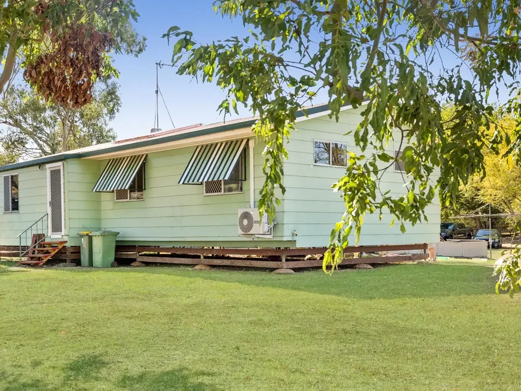 Gowrie Junction 3房  Secure Lifestyle Acreage with Strong Future Potential