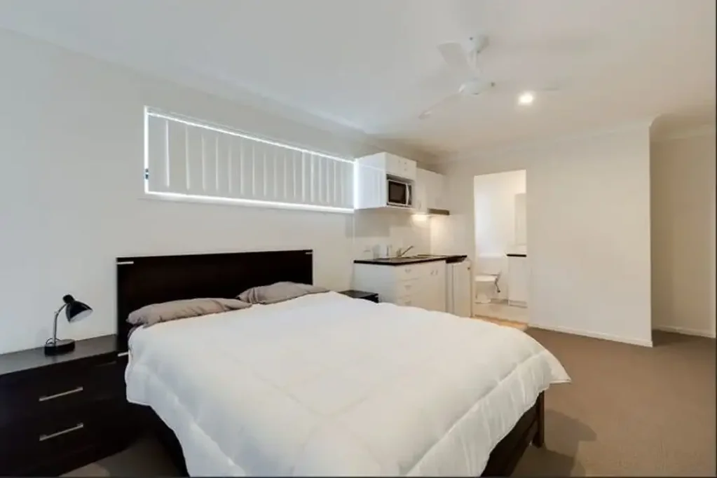 OPEN PLAN ROCKLEA STUDIO