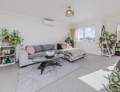 28A Wellington Street, Papakura, Papakura, 2 Kuwarto, 2 Banyo, House