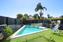 21 Jancoon Court, Carrara