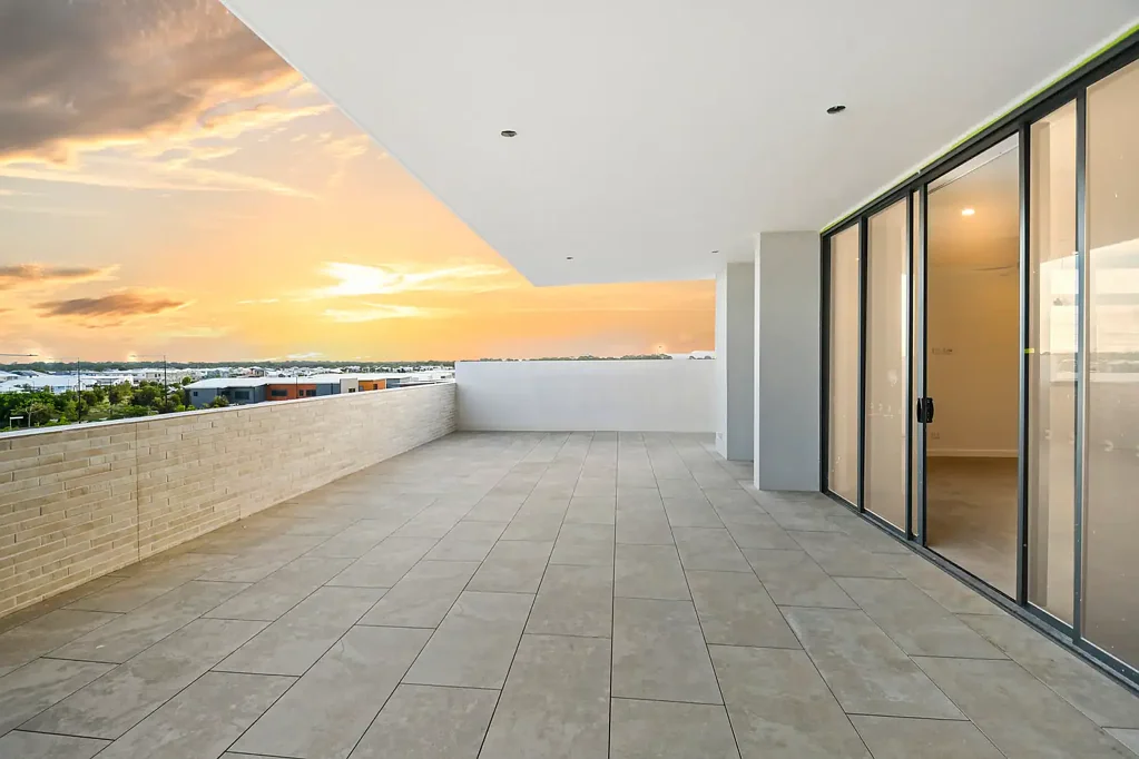 Stunning Luxury Apartment in Pelican Waters