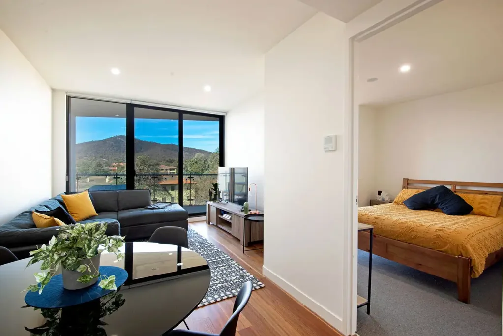 Make Founders Lane your Home!