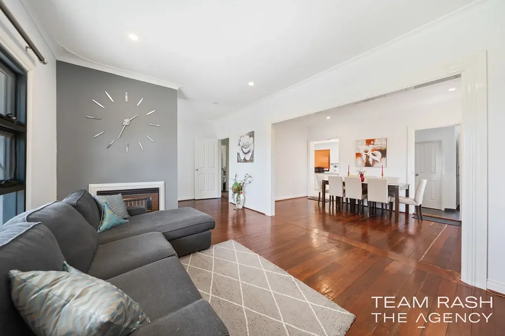 2 Jennifer Road, Morley, WA 6062