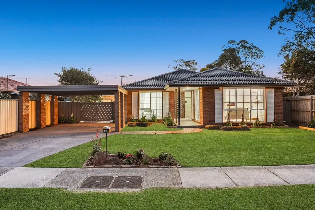 Keysborough 4ਬੈੱਡਰੂਮ The Brief: Perfectly Positioned Family Living in a Sought-After Keysborough Location