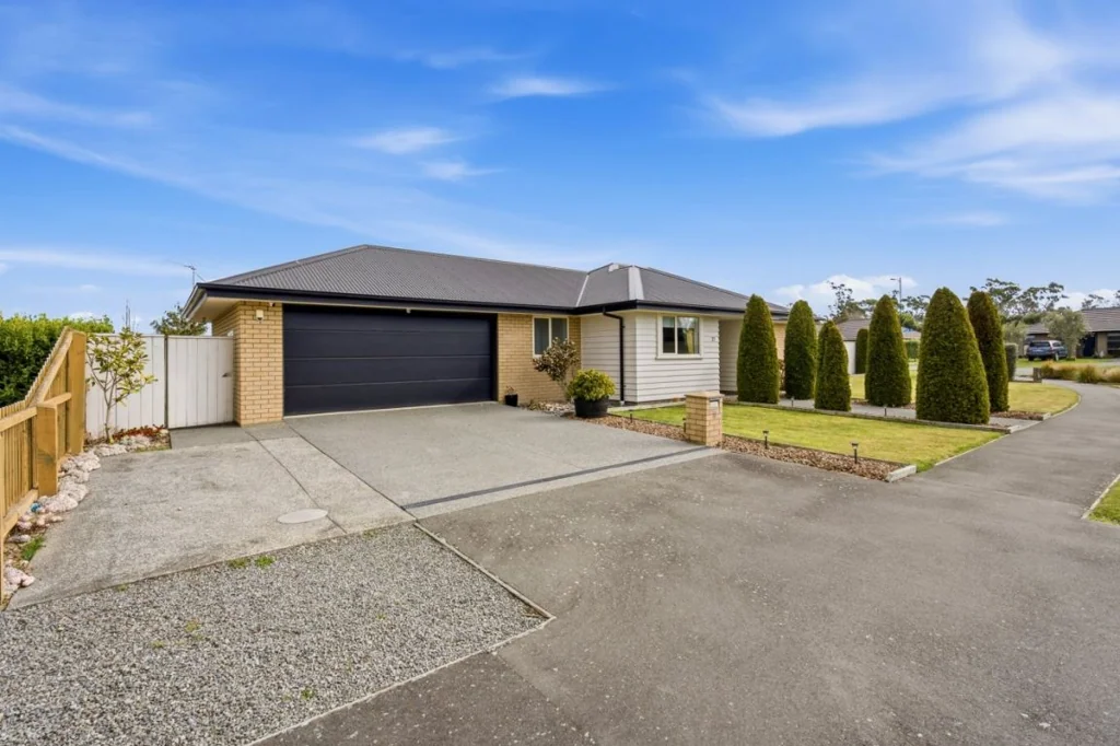 Rolleston 3 Bedroom Come Home To More On Lignite Drive!