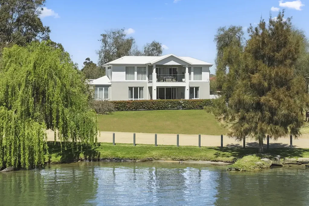 Yarrawonga 5બેડરૂમ Lakeside Lifestyle & Luxury!