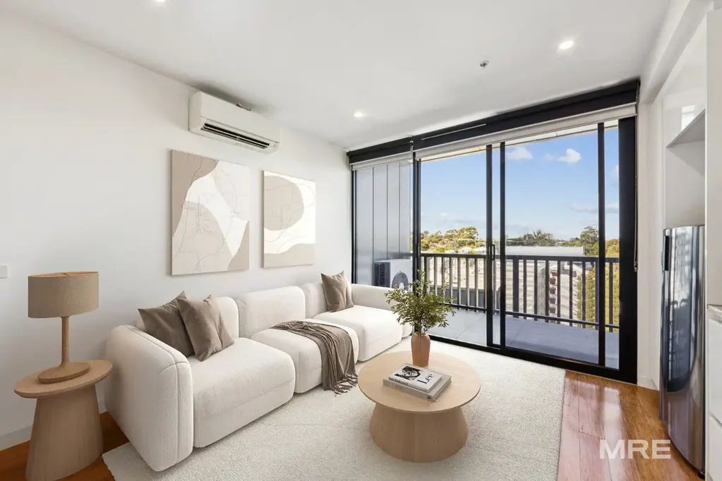 318/26 Merri Parade, Northcote, VIC 3070