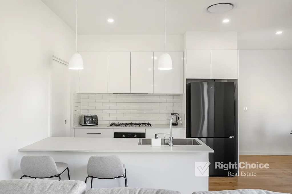 4/8 Fraser Crescent, Albion Park, NSW 2527