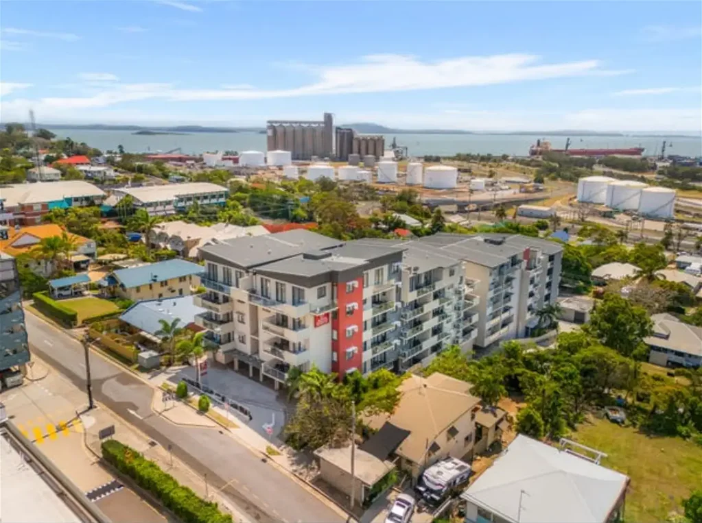 Gladstone Central 1Kwarto Prime CBD Position with Exceptional Lifestyle Appeal
