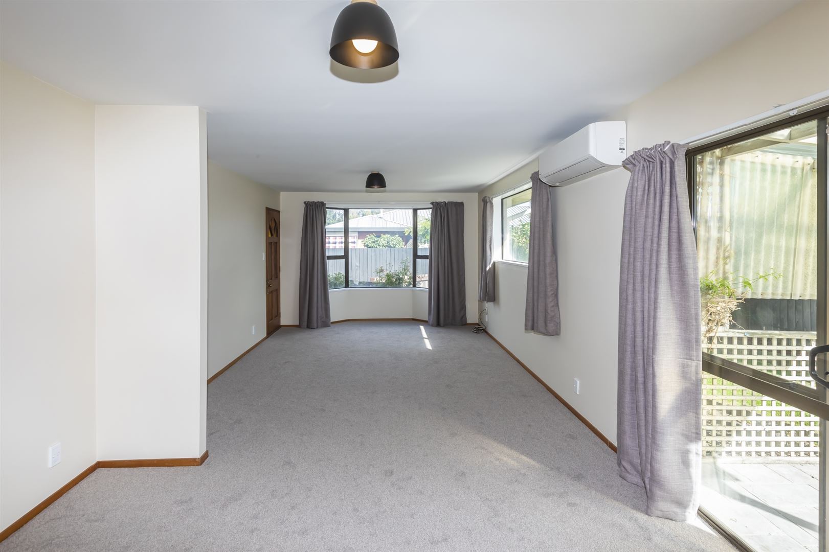 2/361 Main South Road, Hornby, Christchurch, 2 chambres, 1 salles de bain, Unit