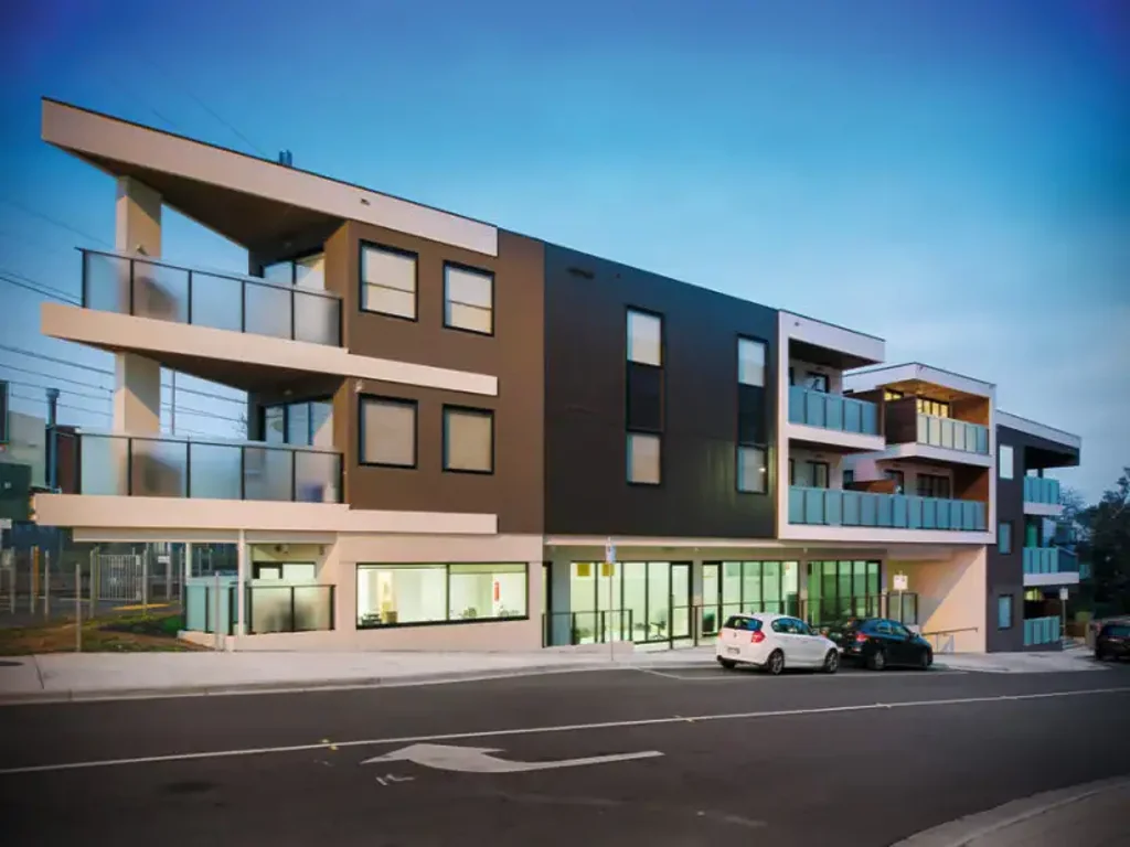 Stylish 2 Bedroom Apartment with Balcony