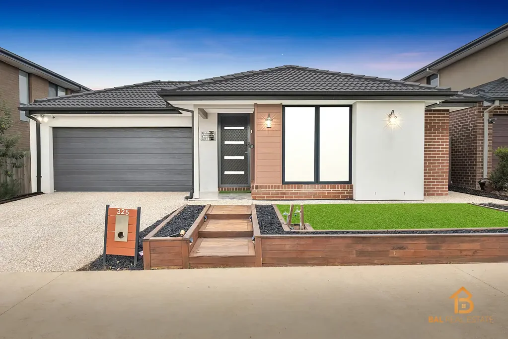 325 FRONTIER   AVE, Aintree, VIC 3336