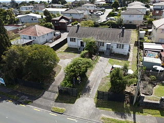 243 & 245 Great North Road, Henderson, Waitakere City