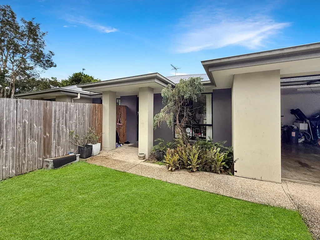 33 Kennys Road, Marian, QLD 4753