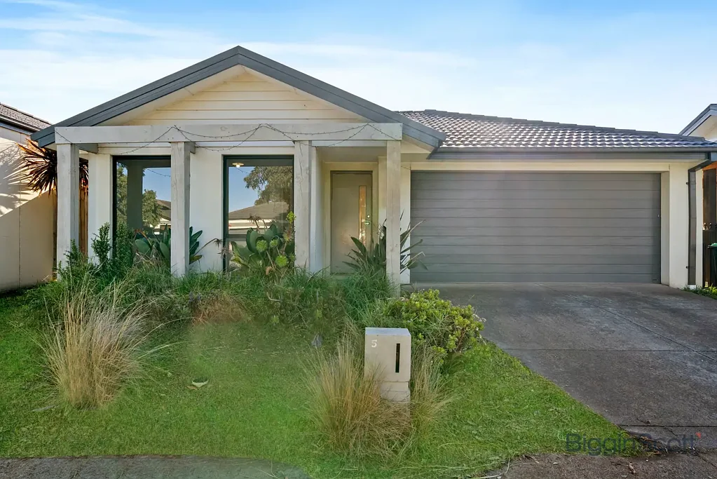 Experience the epitome of comfortable living!