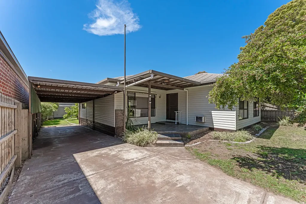 Four Bedroom House - Close to Beach