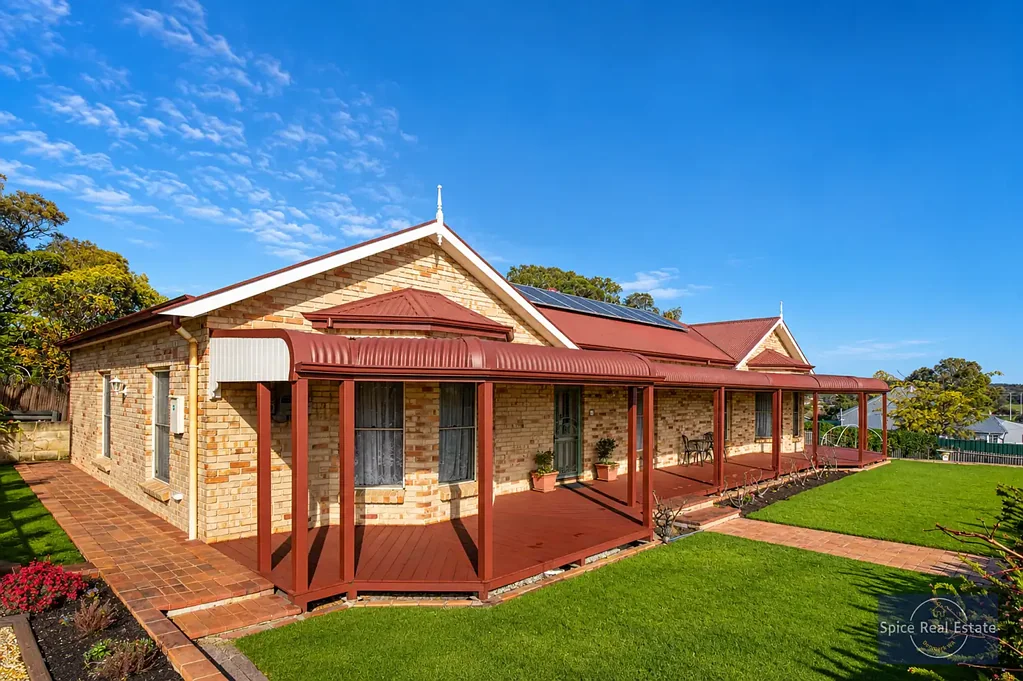 Mount Barker 4房  Strike Gold with Space, Character and Convenience