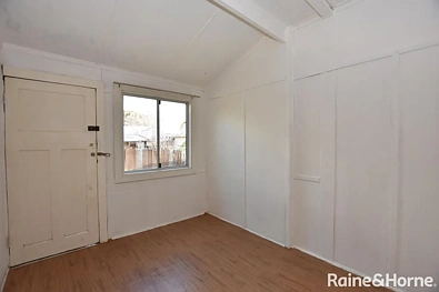 8 Brunswick Street, Orange, NSW 2800, 2 slaapkamers, 1 badkamers, House