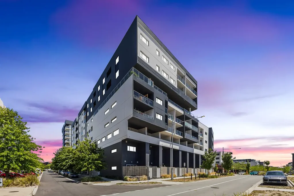 61/35 Oakden Street, Greenway, ACT 2900
