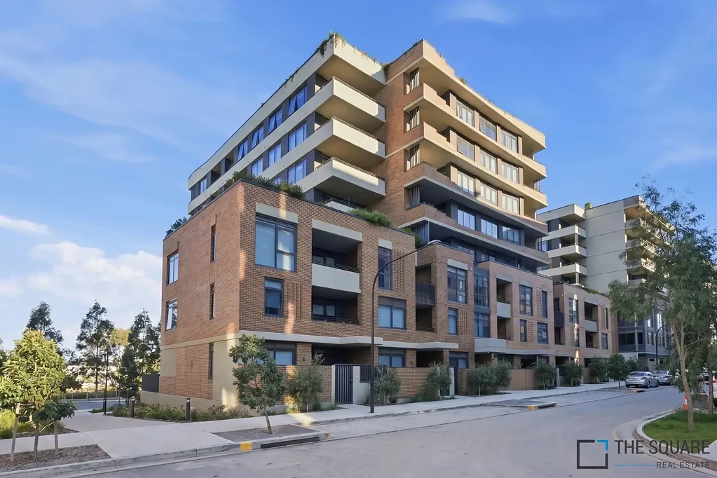 Tallawong 2 Slaapkamer Dream Location: Stunning Near New 2-Bedroom + Separate Study/Guest Room Apartment – Steps to Metro & Shops!