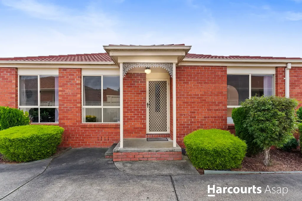 Dandenong 2ਬੈੱਡਰੂਮ Spacious 2-Bedroom Home in Prime Location