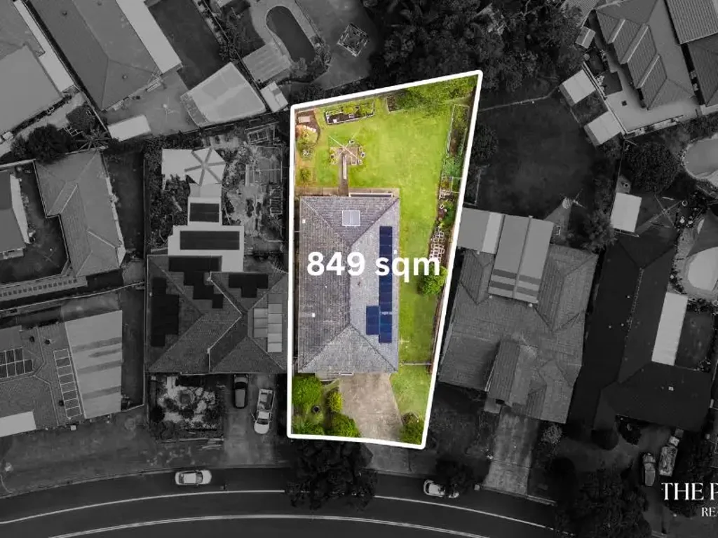 Edensor Park 5ห้องนอน 849sqm BLOCK + 5 BEDROOM HOME!