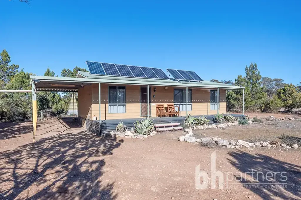 Bowhill  Nature Lovers Paradise - Affordable Living on 91.95 Acres