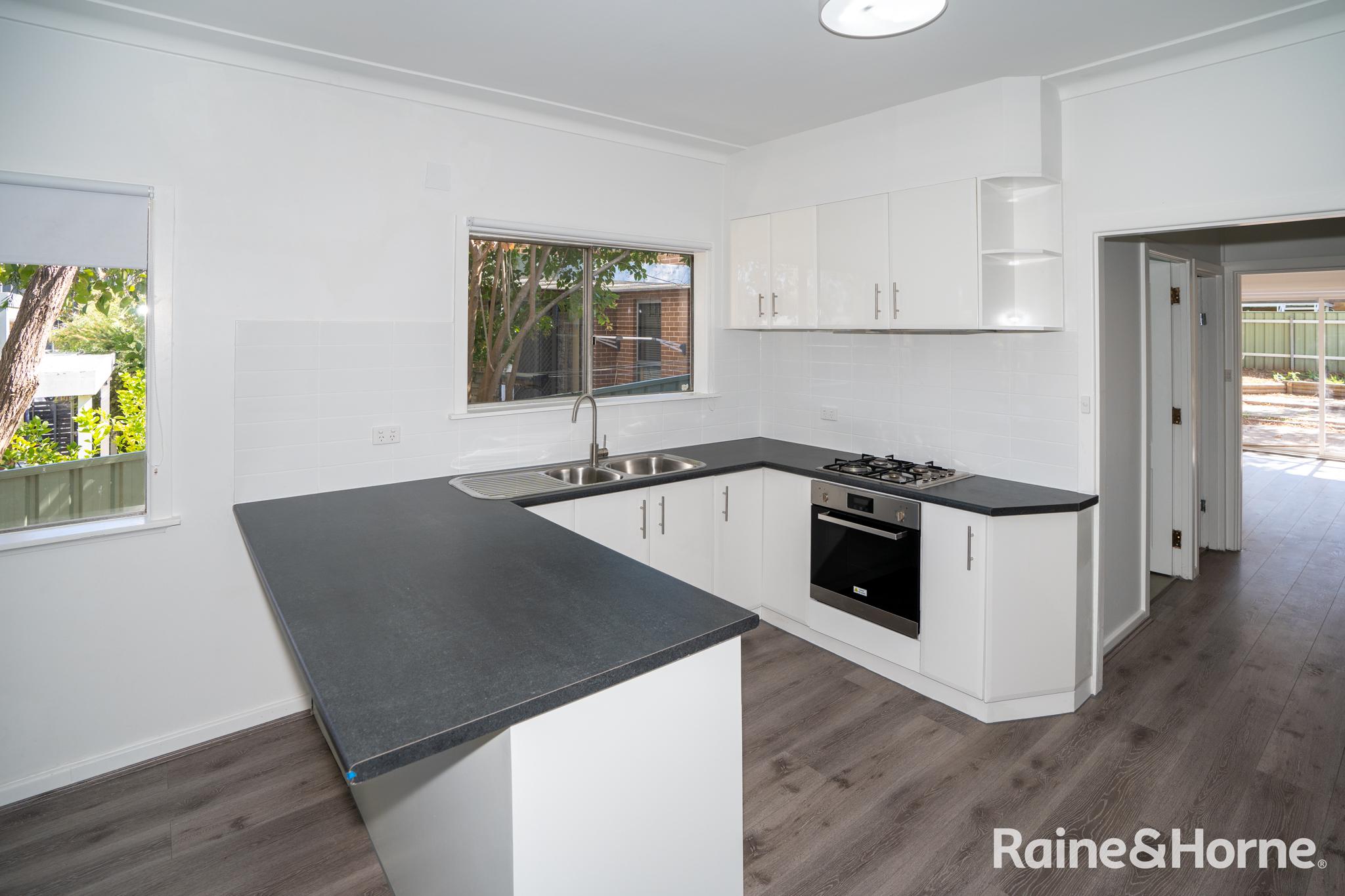 3 MENZIES AV, KOORINGAL NSW 2650, 0 રૂમ, 0 બાથરૂમ, House