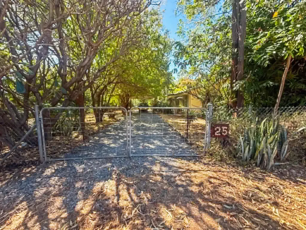 Chillagoe 2બેડરૂમ The Ultimate Chillagoe Package  - Space, Charm & Potential