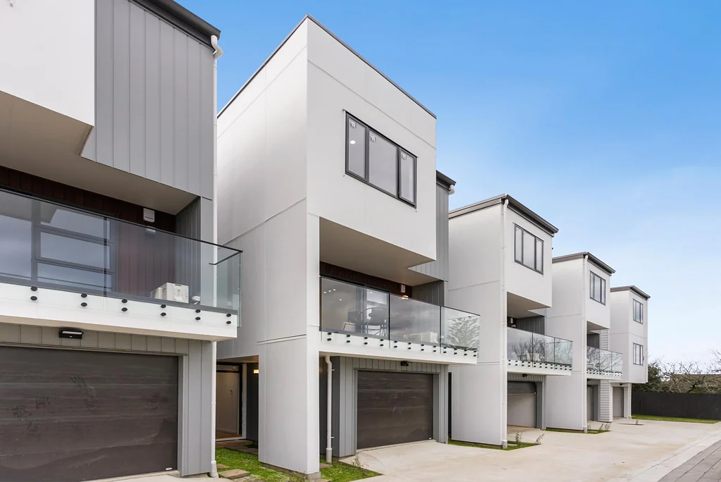 Northcross 3房  Brand New & Freestanding House in Northcross