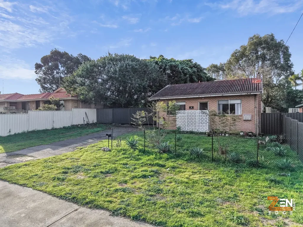 Mandurah 1कमरा Charming Cottage with Powered Workshop & Development Potential