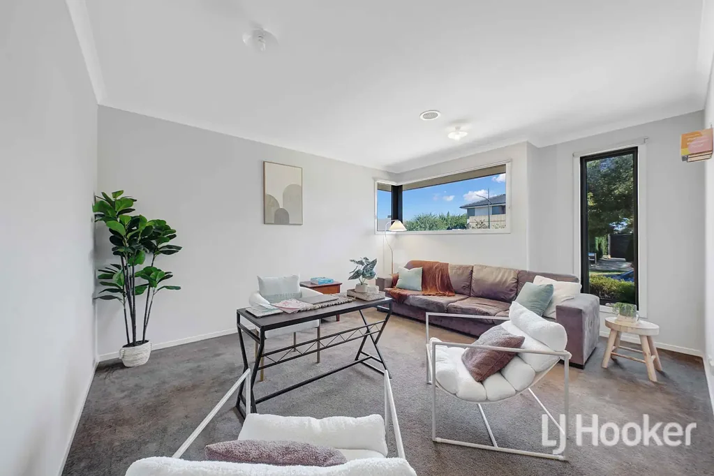 4 Longford Crescent, Weir Views, VIC 3338