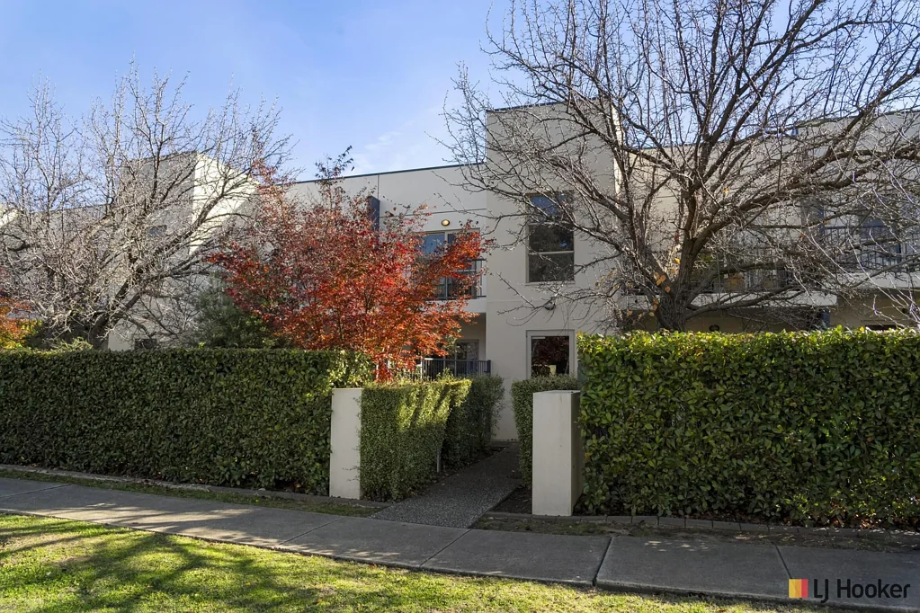 18/15 Oliver Street, Lyneham, ACT 2602