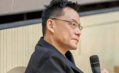 李国庆抢章案两法律焦点：股东会能撇开俞渝开吗，抢章有罪吗